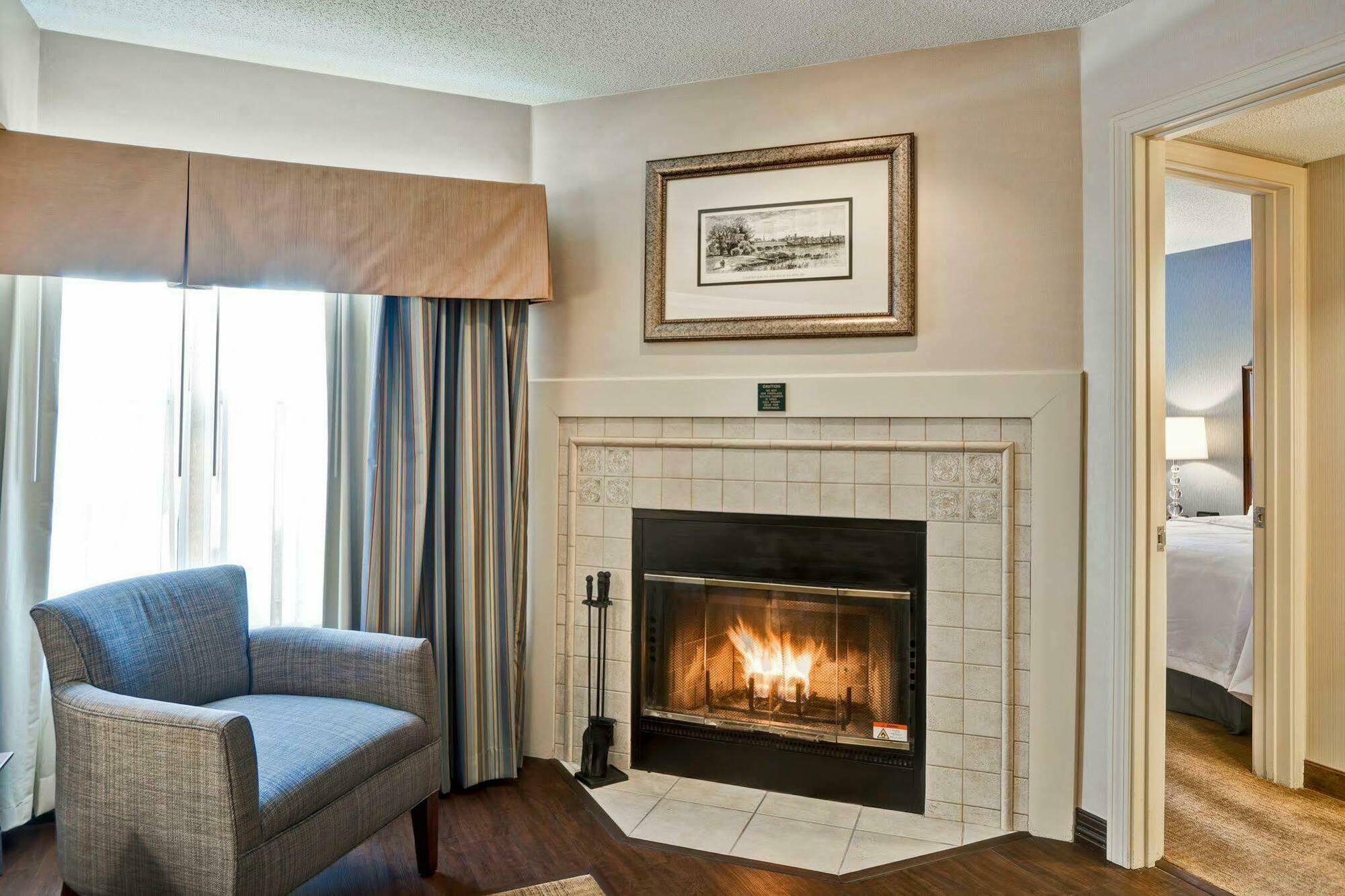 Homewood Suites By Hilton Windsor Locks Hartford Exterior photo